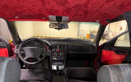 Mercedes-Benz C-Класс, 1996 год, 250 000 рублей, 13 фотография