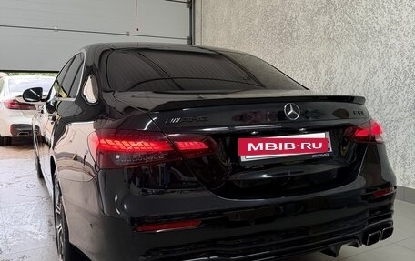 Mercedes-Benz E-Класс, 2020 год, 4 550 000 рублей, 6 фотография