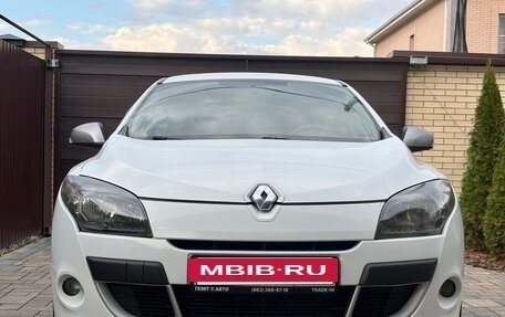Renault Megane III рестайлинг, 2011 год, 499 000 рублей, 3 фотография