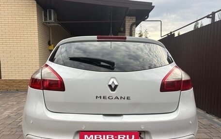 Renault Megane III рестайлинг, 2011 год, 499 000 рублей, 9 фотография