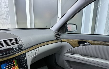 Mercedes-Benz E-Класс, 2007 год, 1 665 000 рублей, 31 фотография