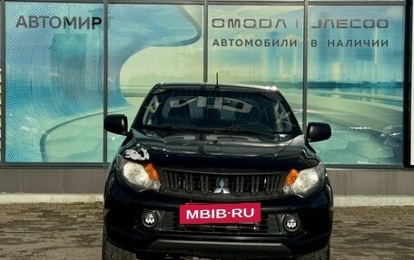 Mitsubishi L200 IV рестайлинг, 2015 год, 1 497 000 рублей, 2 фотография