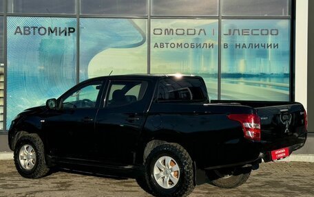Mitsubishi L200 IV рестайлинг, 2015 год, 1 497 000 рублей, 5 фотография