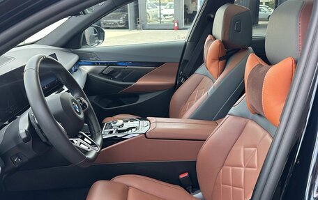 BMW 5 серия, 2024 год, 7 790 000 рублей, 15 фотография