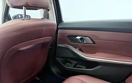 BMW 3 серия, 2023 год, 3 264 000 рублей, 35 фотография
