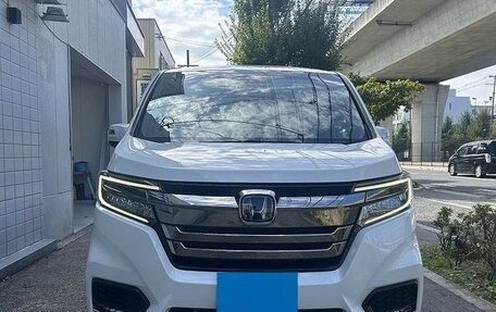 Honda Stepwgn IV рестайлинг, 2022 год, 2 030 000 рублей, 2 фотография