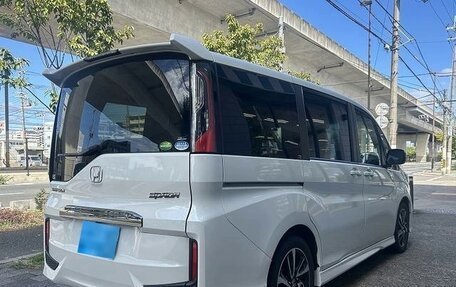 Honda Stepwgn IV рестайлинг, 2022 год, 2 030 000 рублей, 8 фотография