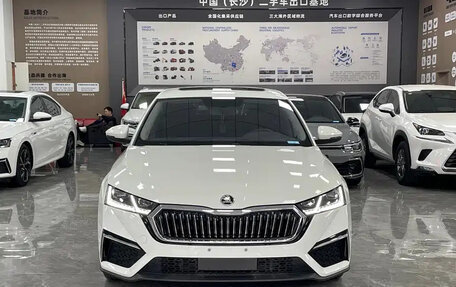 Skoda Octavia IV, 2023 год, 1 699 017 рублей, 2 фотография
