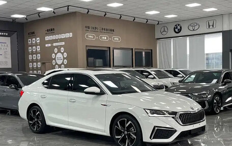 Skoda Octavia IV, 2023 год, 1 699 017 рублей, 5 фотография