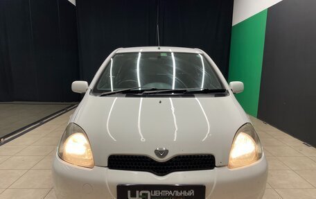 Toyota Vitz, 2000 год, 400 000 рублей, 2 фотография