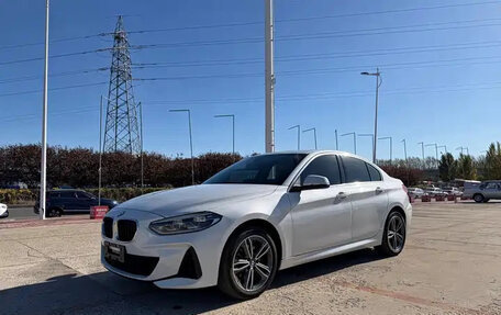 BMW 1 серия, 2022 год, 1 694 000 рублей, 1 фотография