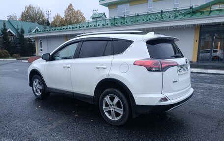 Toyota RAV4, 2016 год, 2 500 000 рублей, 4 фотография