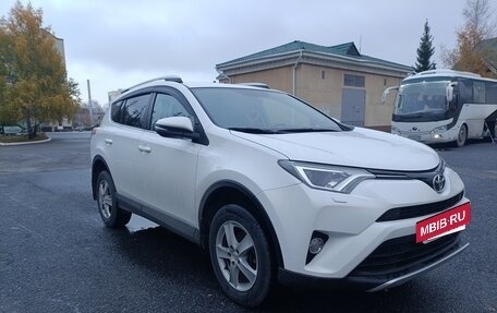 Toyota RAV4, 2016 год, 2 500 000 рублей, 9 фотография