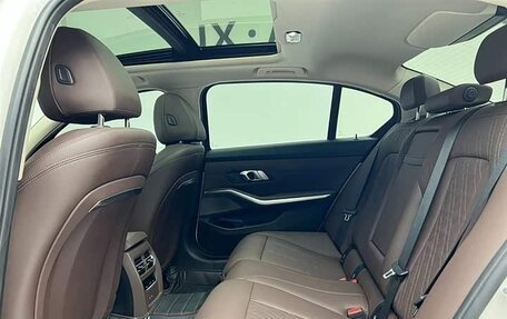 BMW 3 серия, 2023 год, 2 850 000 рублей, 15 фотография