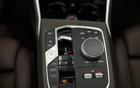BMW 3 серия, 2023 год, 2 850 000 рублей, 14 фотография