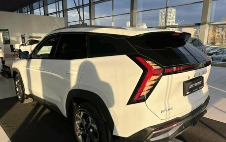 Geely Atlas, 2024 год, 2 995 000 рублей, 4 фотография