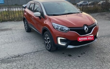 Renault Kaptur I рестайлинг, 2018 год, 1 190 000 рублей, 2 фотография