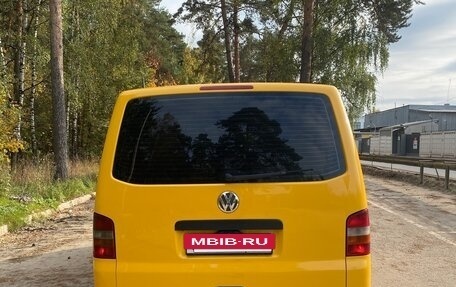 Volkswagen Transporter T5 рестайлинг, 2005 год, 1 100 000 рублей, 3 фотография