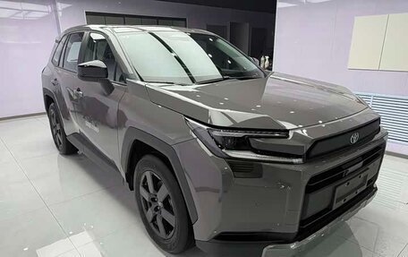 Toyota RAV4, 2026 год, 4 650 000 рублей, 3 фотография