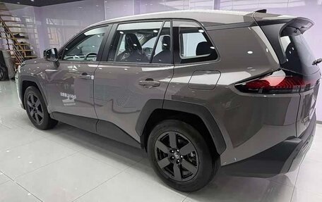 Toyota RAV4, 2026 год, 4 650 000 рублей, 4 фотография