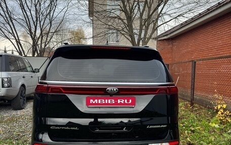 KIA Carnival, 2021 год, 4 000 000 рублей, 14 фотография