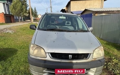 Toyota Raum I, 2000 год, 250 000 рублей, 1 фотография