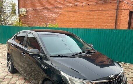 KIA Rio III рестайлинг, 2013 год, 750 000 рублей, 1 фотография