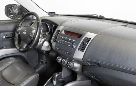 Mitsubishi Outlander III рестайлинг 3, 2012 год, 1 003 000 рублей, 7 фотография
