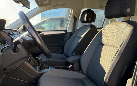 Volkswagen Tiguan II, 2020 год, 2 840 000 рублей, 10 фотография