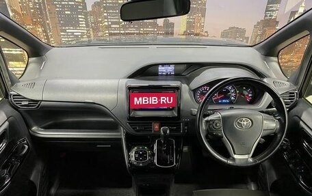 Toyota Noah III, 2021 год, 2 117 009 рублей, 4 фотография