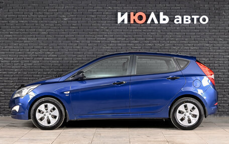 Hyundai Solaris II рестайлинг, 2015 год, 1 000 000 рублей, 8 фотография
