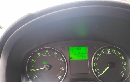 Skoda Fabia II, 2014 год, 450 000 рублей, 3 фотография