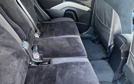 Mitsubishi Outlander III рестайлинг 3, 2010 год, 980 000 рублей, 10 фотография