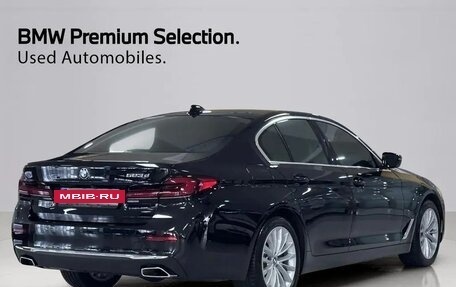 BMW 5 серия, 2023 год, 4 200 000 рублей, 3 фотография
