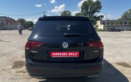 Volkswagen Tiguan II, 2020 год, 3 000 000 рублей, 5 фотография