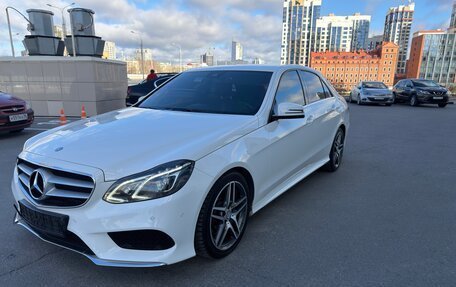 Mercedes-Benz E-Класс, 2014 год, 2 500 000 рублей, 2 фотография