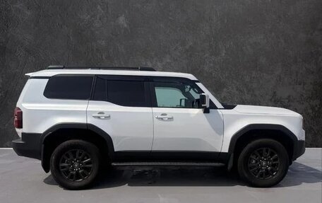 Toyota Land Cruiser Prado, 2024 год, 6 987 069 рублей, 4 фотография