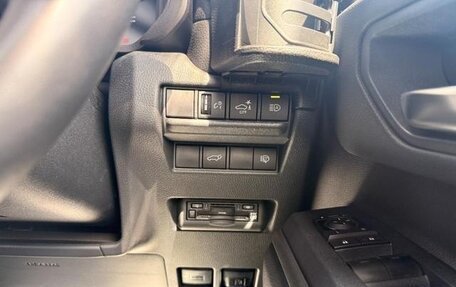 Toyota Land Cruiser Prado, 2024 год, 6 987 069 рублей, 13 фотография