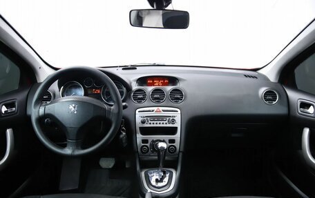 Peugeot 308 II, 2011 год, 370 000 рублей, 12 фотография