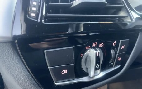 BMW 5 серия, 2022 год, 3 920 000 рублей, 10 фотография