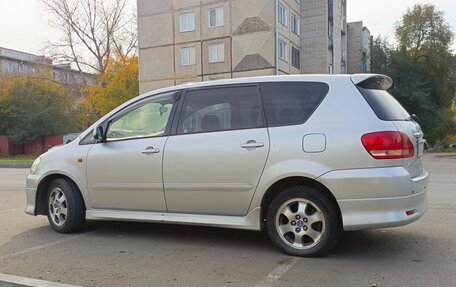 Toyota Ipsum II, 2003 год, 810 000 рублей, 10 фотография