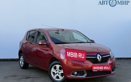 Renault Sandero II рестайлинг, 2014 год, 650 000 рублей, 3 фотография
