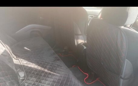 Mitsubishi Outlander III рестайлинг 3, 2006 год, 1 000 000 рублей, 6 фотография