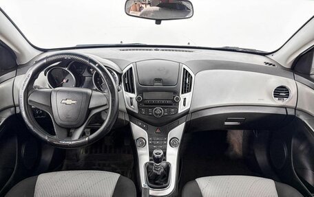 Chevrolet Cruze II, 2013 год, 520 700 рублей, 17 фотография