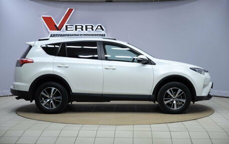 Toyota RAV4, 2017 год, 1 750 000 рублей, 4 фотография