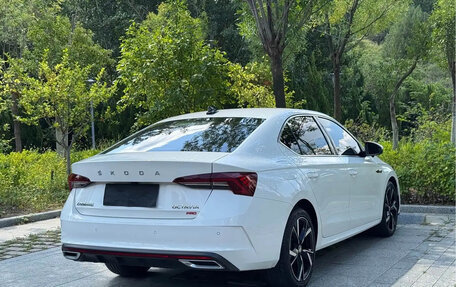 Skoda Octavia IV, 2022 год, 2 280 000 рублей, 6 фотография