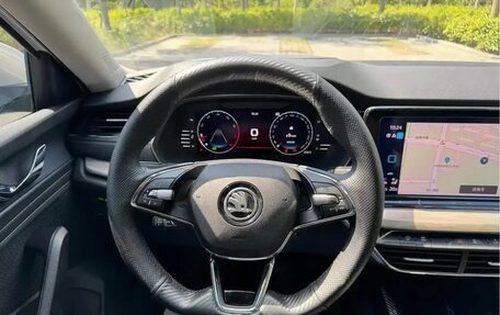 Skoda Octavia IV, 2022 год, 2 280 000 рублей, 17 фотография