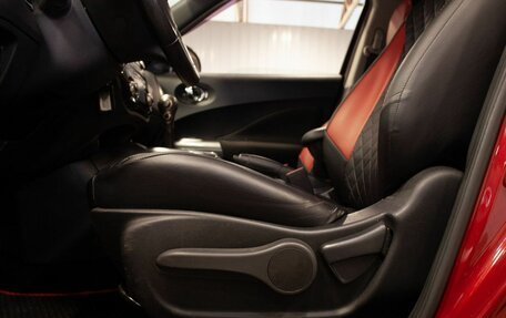 Nissan Juke II, 2014 год, 1 085 000 рублей, 30 фотография