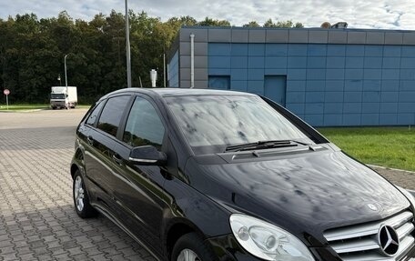 Mercedes-Benz B-Класс, 2010 год, 800 000 рублей, 2 фотография