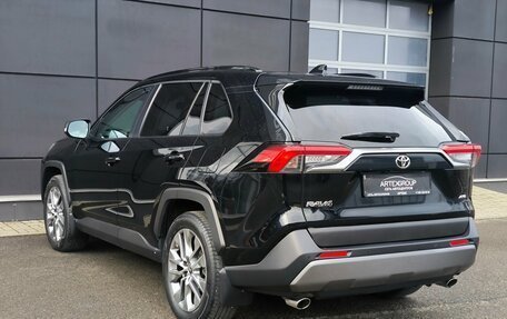 Toyota RAV4, 2021 год, 3 250 000 рублей, 6 фотография